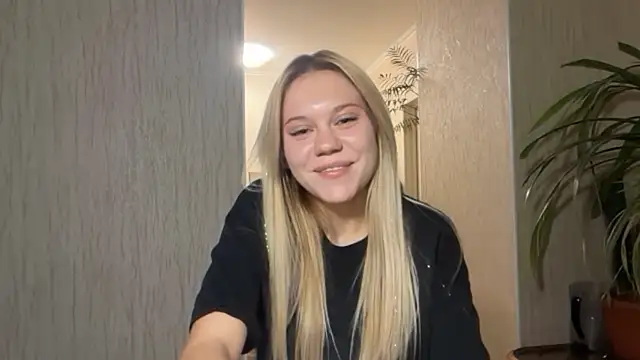 Glamorforyou live cam on StripChat