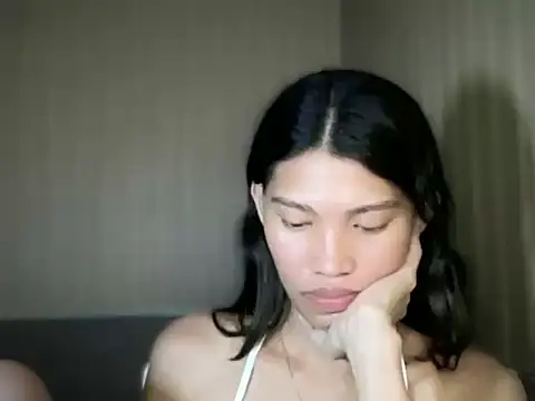 Yourgoddess_jayve webcam