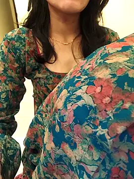 zoya_baby_ webcam