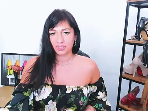 IsabelLovely webcam