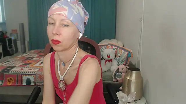 LuxuryNika webcam