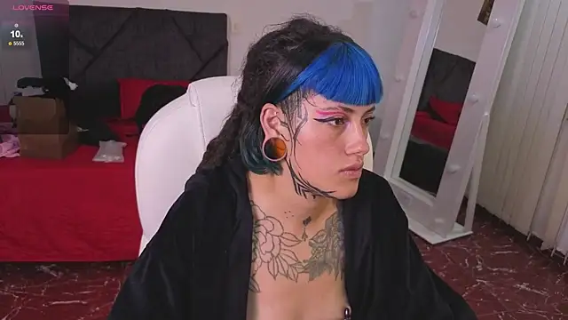 _sharlotte777 webcam