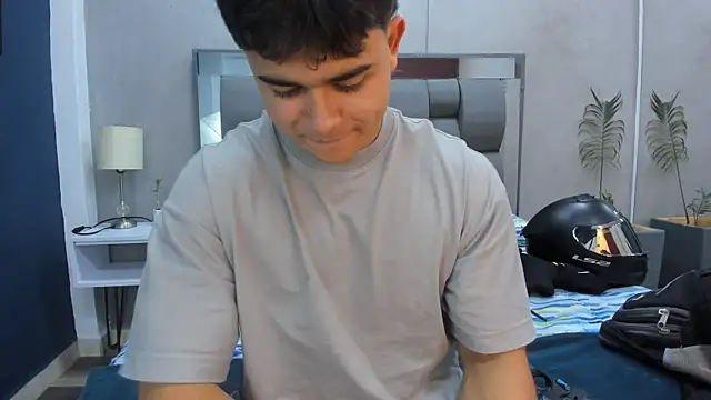 charlie___musk (M twink) - Let´s cum together!