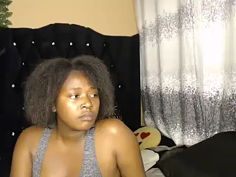 kinkyveeluvu webcam