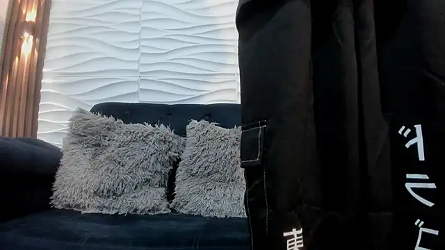pavo_tv (M twink) - cum