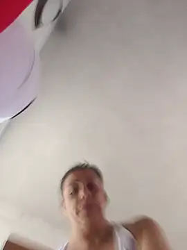 maynor_1998 (F milf) - I want to fuck a cucumber 🍆💦🔥