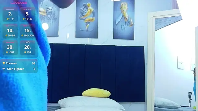 EbonyCoWorker webcam