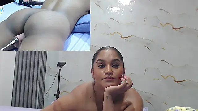 Emma_trons_ webcam