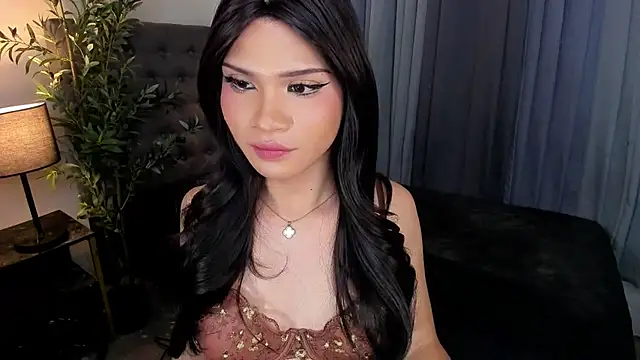 delightfulasianhugecock webcam