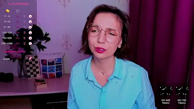 KindHazelHere_ webcam