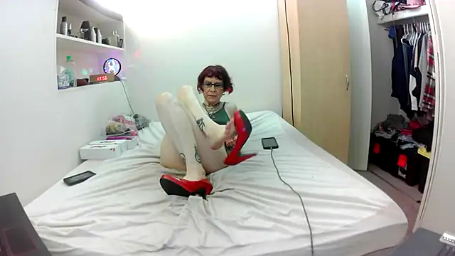 Empress_Lilith webcam