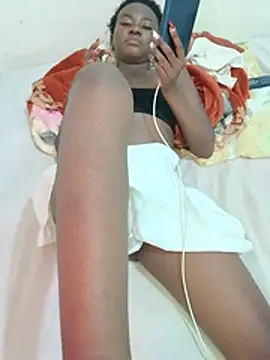Cupcake224 live cam on StripChat