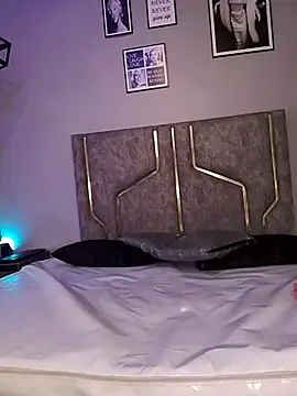 miaakittyy live cam on StripChat