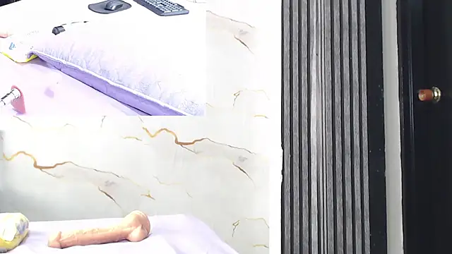 Emma_trons_ webcam