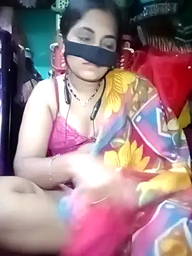 Desiwife7866 webcam