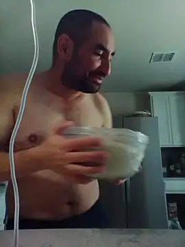 CumDumpPig83 webcam