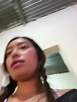 Miakittyyy webcam