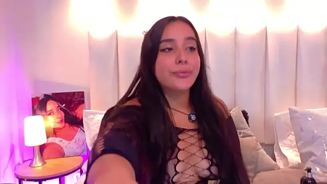 ValenScott1 live cam on StripChat