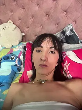 Sakura_and_yuki webcam