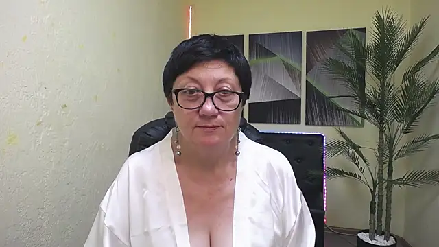 EmilyL0ve webcam