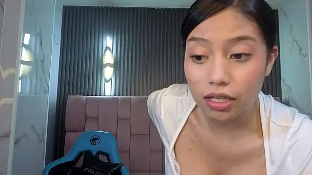 Eimy18_b webcam
