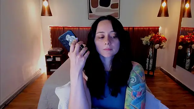 KatherineBond webcam