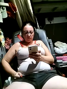 Milfa_nimfomana webcam