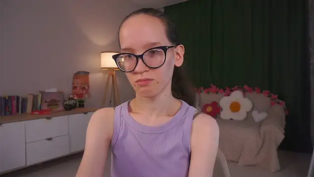 BettyBrowni webcam