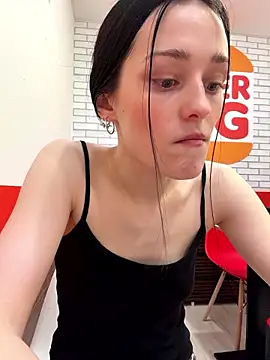 Mia_Mia_M