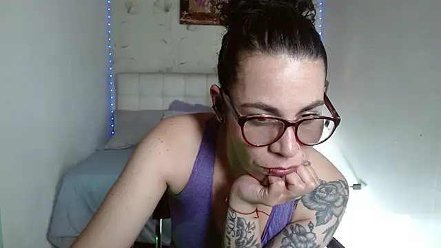 mia_velvet1 webcam