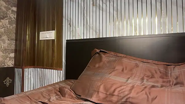 TANISHA04 webcam
