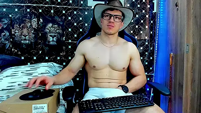 javiersexymann webcam