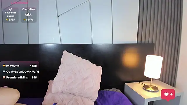 ChloeBelle_ webcam