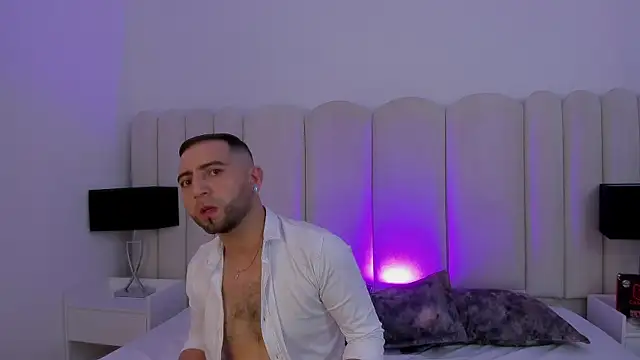 Lushian_Luna webcam