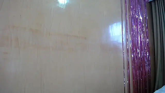 miss_lilieth webcam
