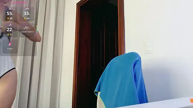 ViktoriaSilk webcam