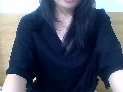 kiraa-007 webcam