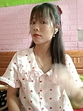 AmyLinee01 webcam