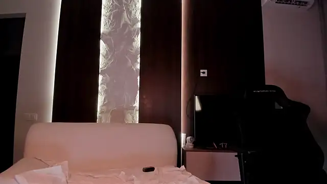 chichi_o webcam