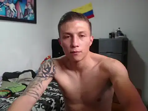 Stiiveen777 webcam
