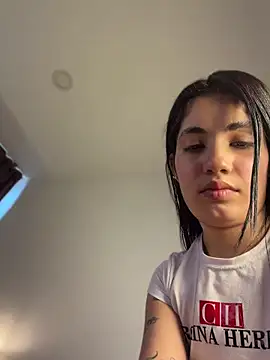 Adaraa_a webcam