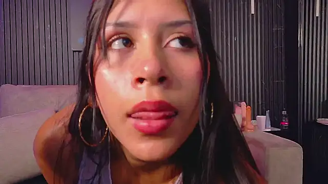 ChelyBlake webcam