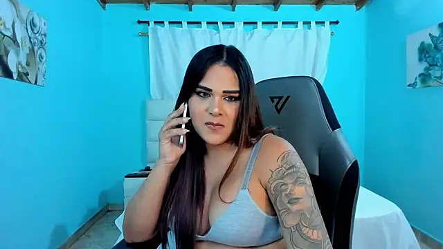 shadia-orozco webcam