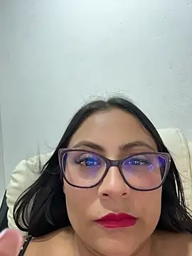 Angie_e