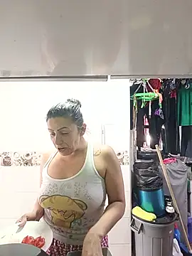 maynor_1998 live cam