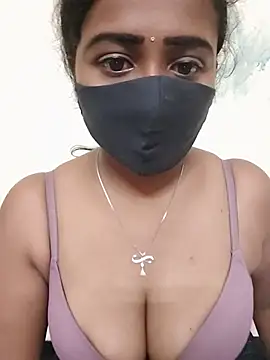 tamil_mia