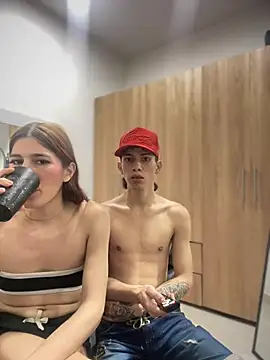 Pride_couple webcam