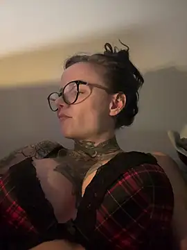 SkinnyLilly