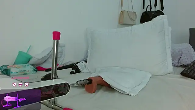 Kendra_wuilliams69 webcam