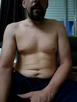 tuerkass89 (Ask my age) - Sacar mi leche